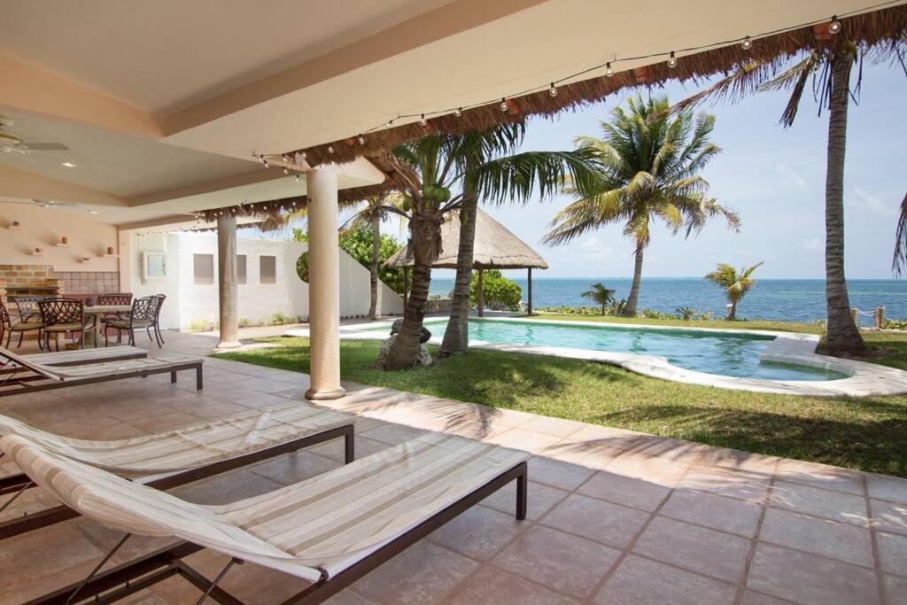 El Meco Beachfront & Private Pool Villa By Casa Paraiso Κανκούν Εξωτερικό φωτογραφία